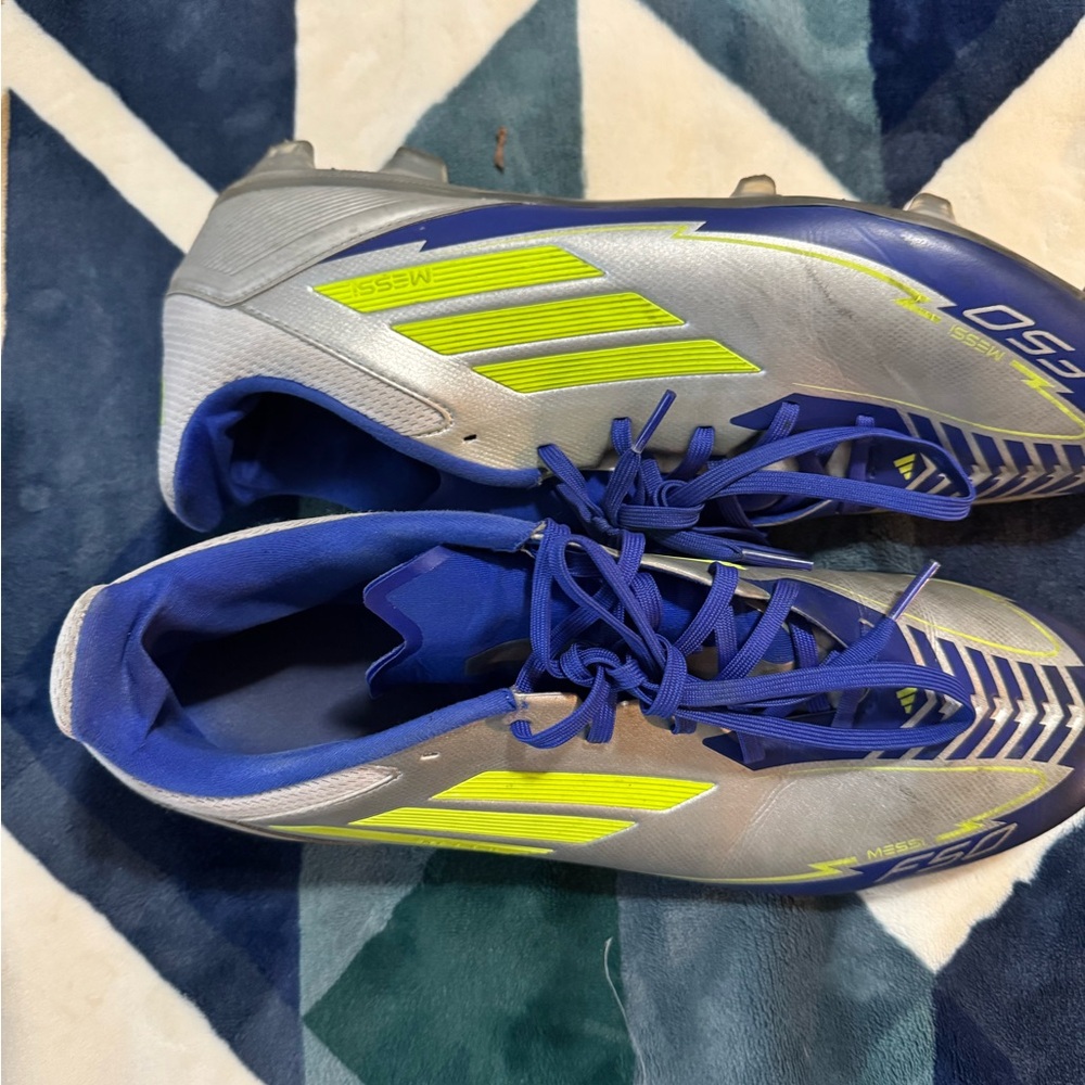 adidas White, Blue & Neon Yellow F50 Messi Soccer Cleats - Picture 3 of 7
